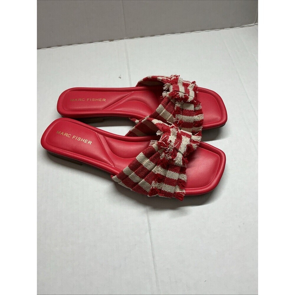 Marc Fisher Sandals Size  6.5. In New Condition - Picture 2 of 4